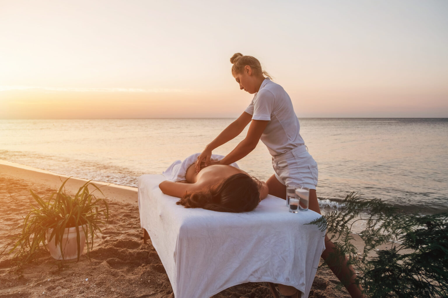Holistic Massage in Ibiza: A Whole-Person Approach to Physical and Emotional Wellbeing