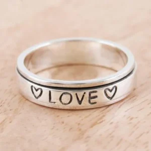 How Silvesto Helps Jewelry Brands Turn Ideas into Bestselling Collections